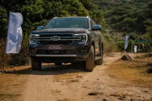 Ford Everest Platinum 2.0L AT 4x2 - ảnh 7
