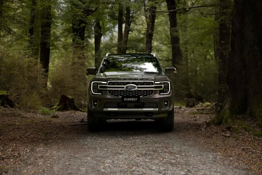 Ford Everest Platinum+