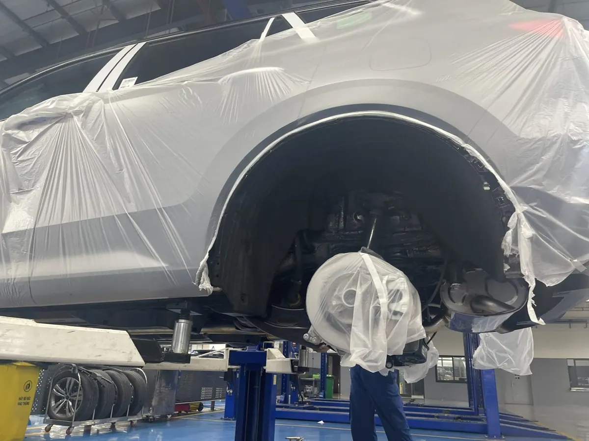 LỢI ÍCH CỦA VIỆC SƠN PHỦ GẦM XE OTO